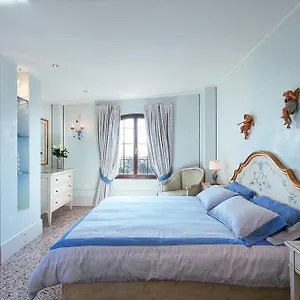  Apartment Deluxe Lagoon View Italy